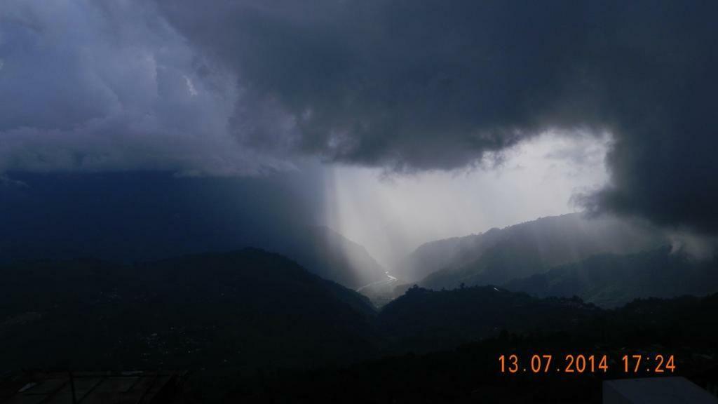 The River View Homestay Kurseong 외부 사진